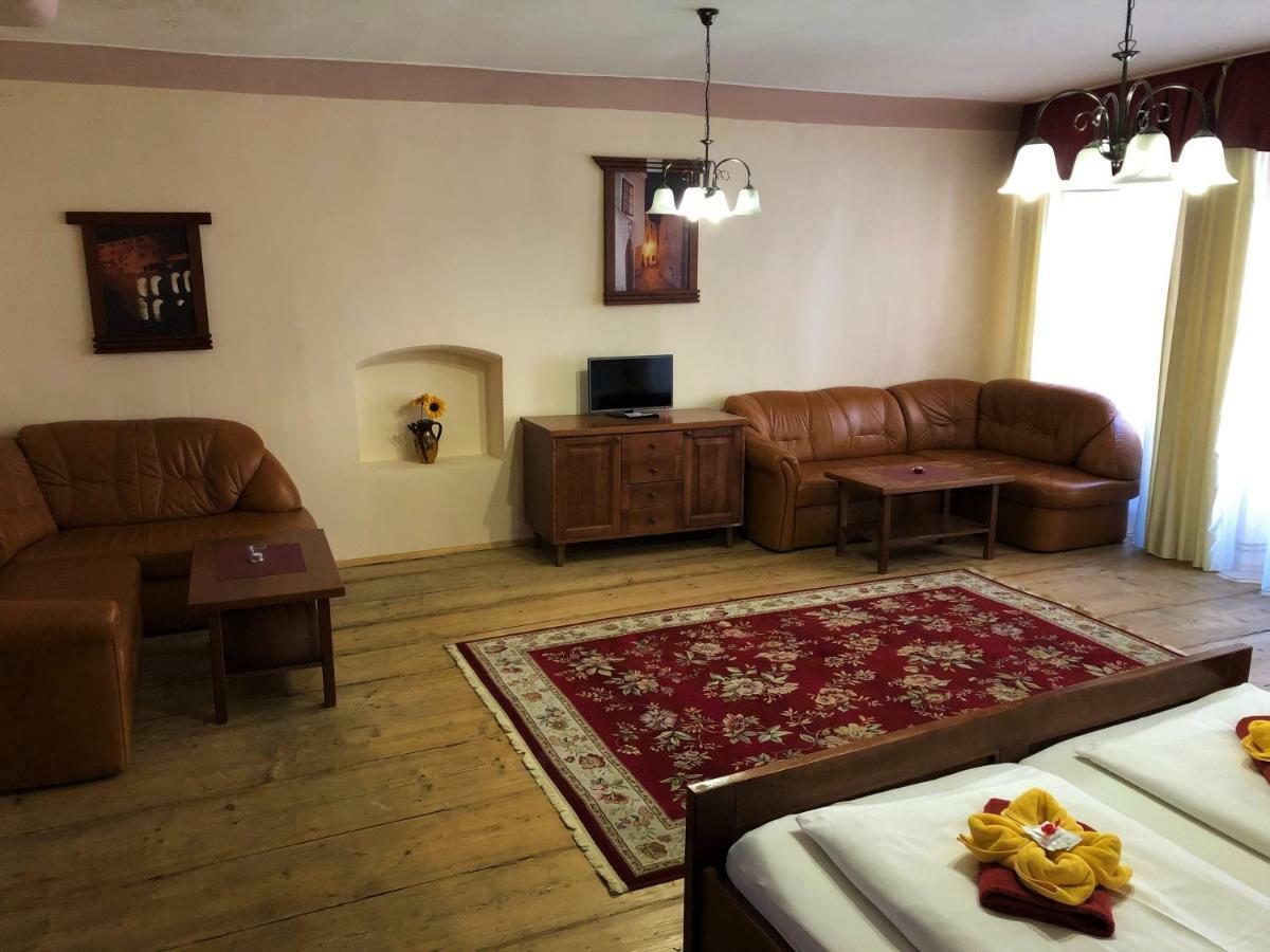Pension Pod Radnici Český Krumlov Exteriör bild